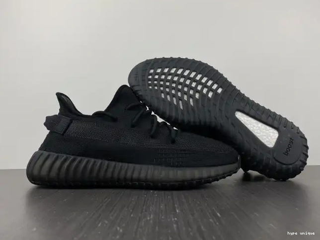 hype Onyx HQ4540 Boost V2 Yeezy Adidas 350 0601